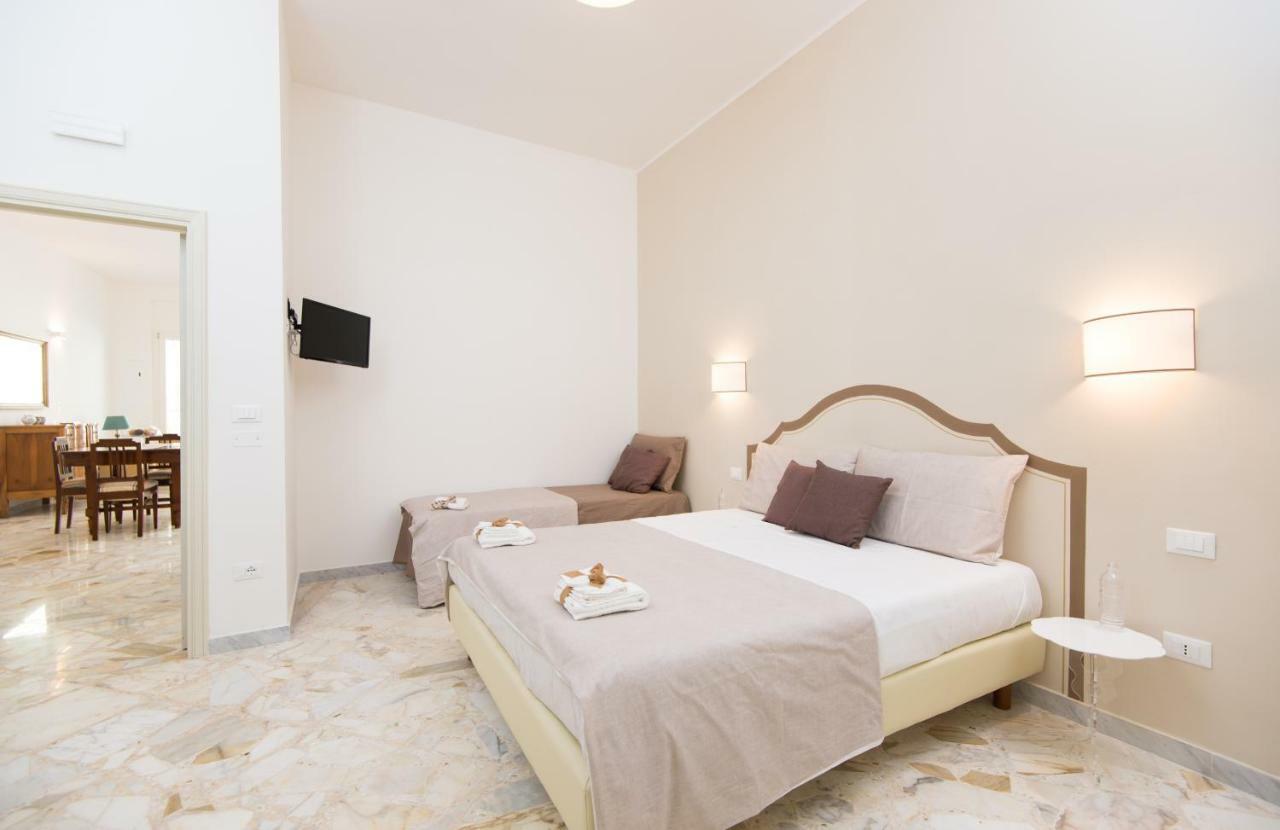 L'Angolo Di Oli' Lecce Kültér fotó