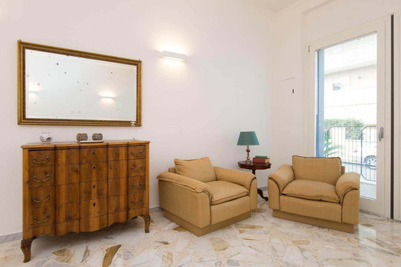 L'Angolo Di Oli' Lecce Kültér fotó